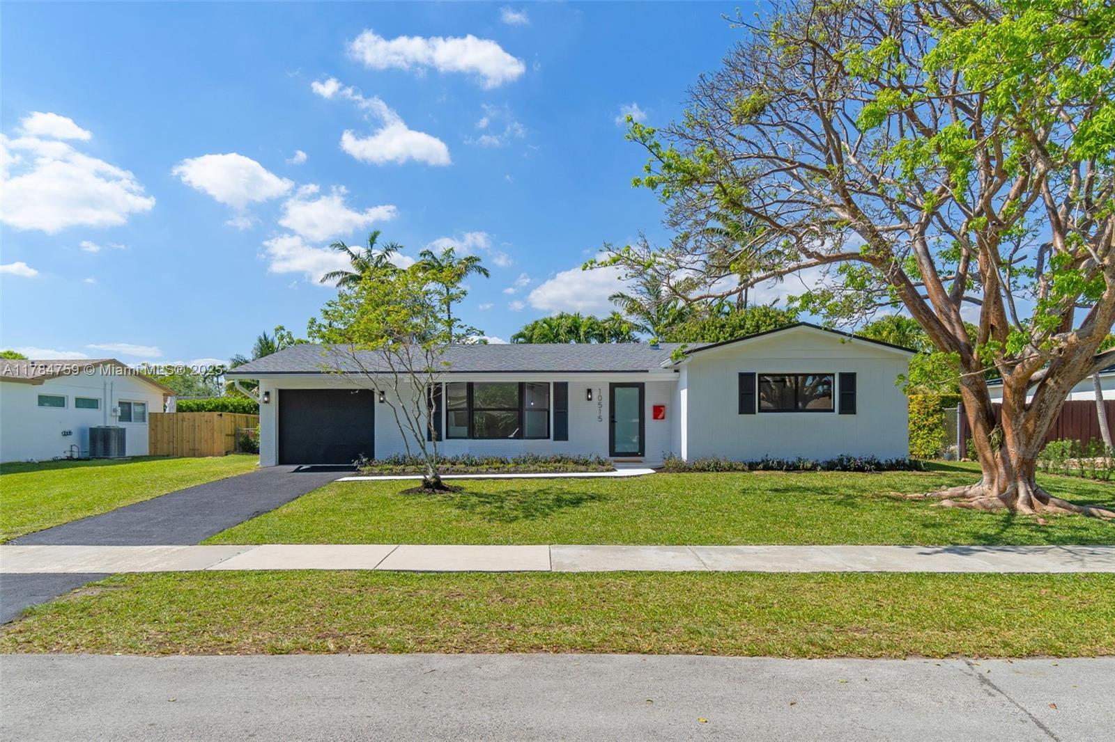 Picture of 10515 SW 96Th Ter, Miami, FL 33176