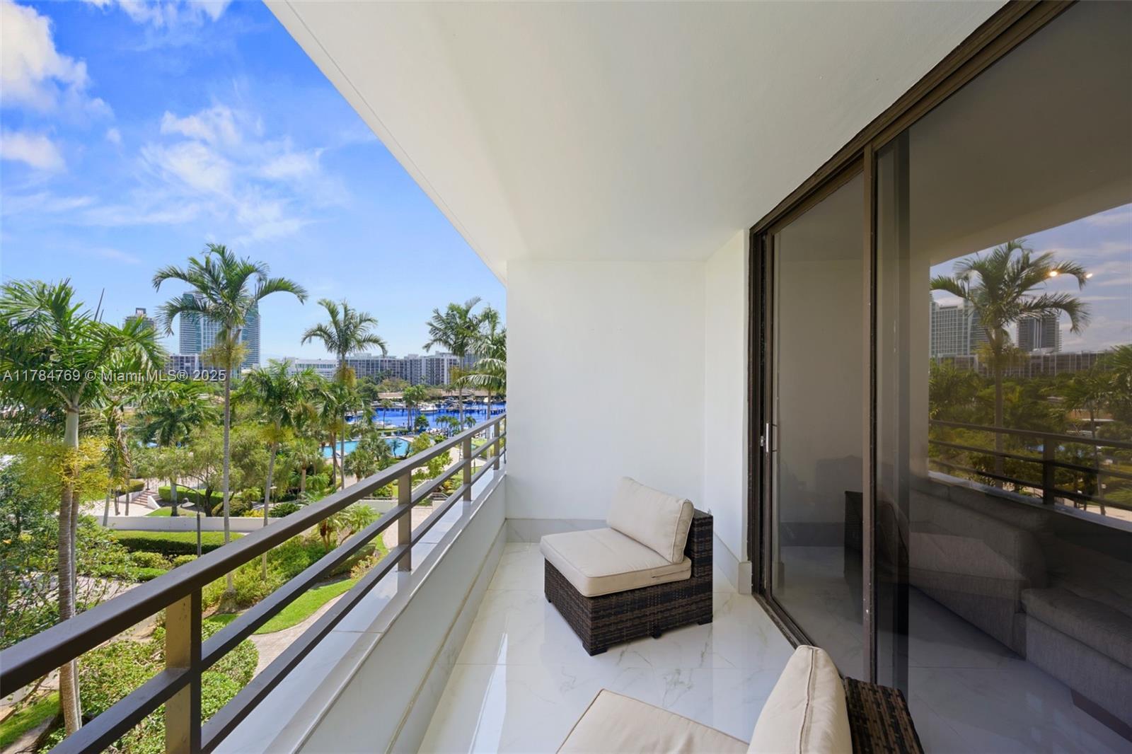 Picture of 500 Three Islands Blvd # 206, Hallandale Beach, FL 33009