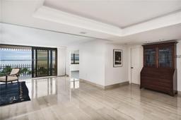 Picture of 2 Grove Isle Dr # B703, Miami, FL 33133