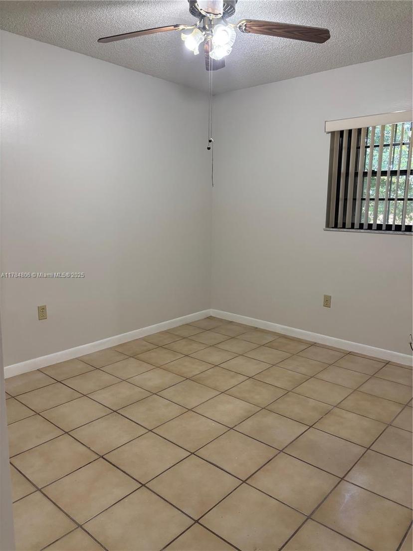 Picture of 995 SW 84Th Ave # 209, Miami FL 33144