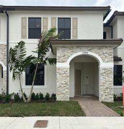 Picture of 12888 SW 233Rd Ter, Unincorporated Dade County, FL 33032