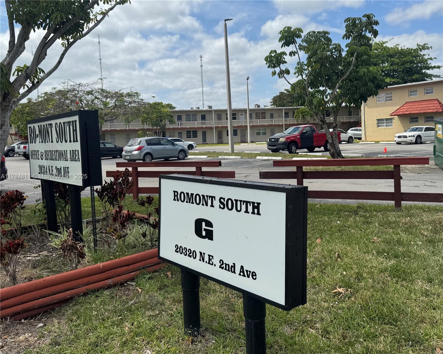 Picture of 20320 NE 2Nd Ave # 2, Miami Gardens, FL 33179