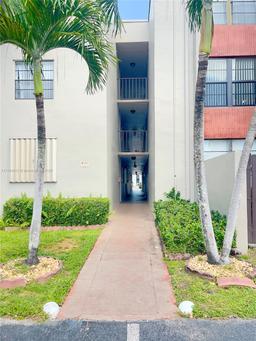 Picture of 10815 SW 112Th Ave # 208, Miami, FL 33176