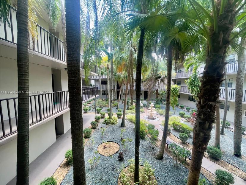 Picture of 10815 SW 112Th Ave # 208, Miami FL 33176