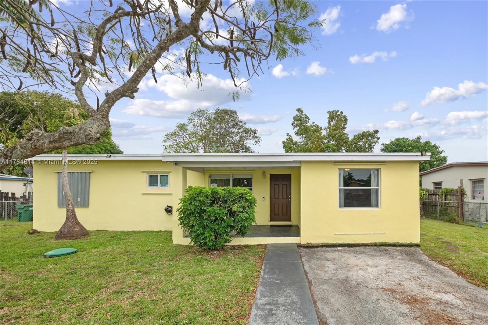 Picture of 30310 SW 172Nd Ct, Homestead, FL 33030