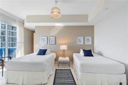Picture of 15811 Collins Ave # 1707, Sunny Isles Beach, FL 33160