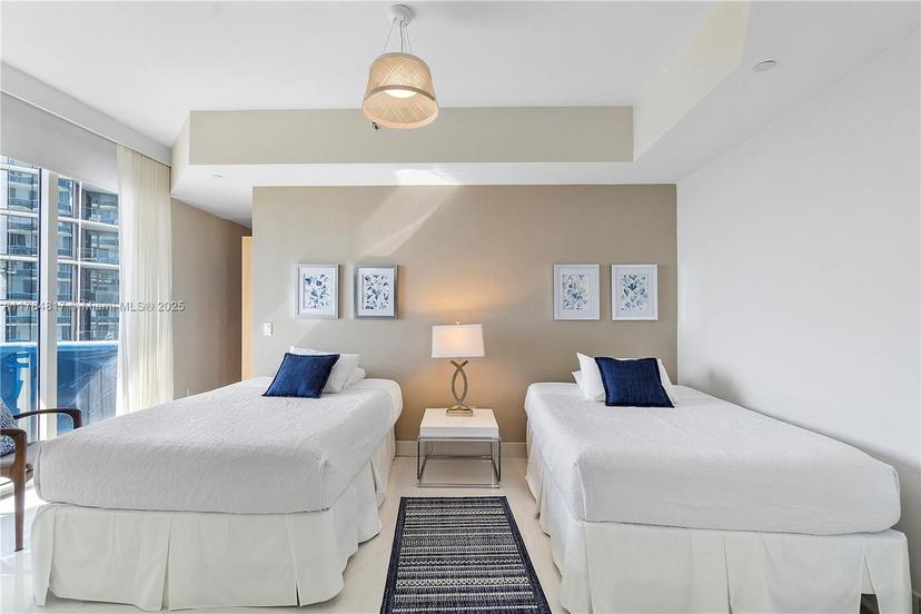 Picture of 15811 Collins Ave # 1707, Sunny Isles Beach FL 33160