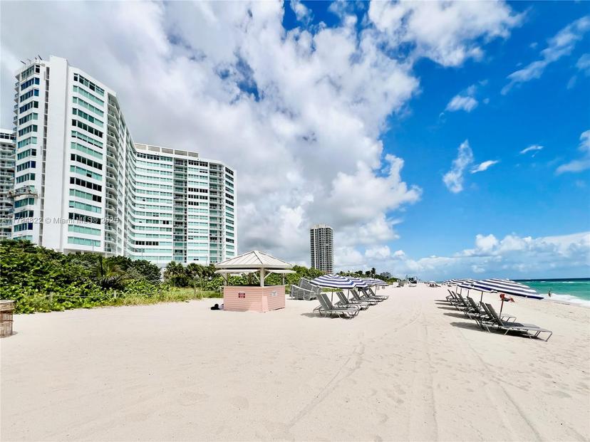 Picture of 7135 Collins Ave # 621, Miami Beach FL 33141