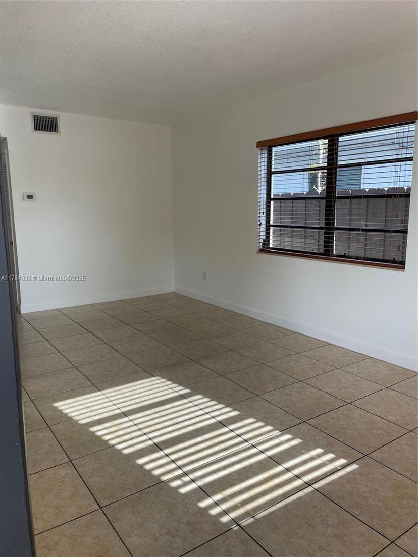 Picture of 271 NW 57Th Ct, Miami FL 33126