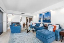 Picture of 1625 SE 10Th Ave # 1002, Fort Lauderdale, FL 33316