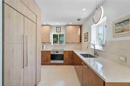 Picture of 1140 NE 14Th Ave, Fort Lauderdale, FL 33304