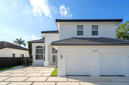 Picture of 12910 NW 6Th Ter, Miami, FL 33182