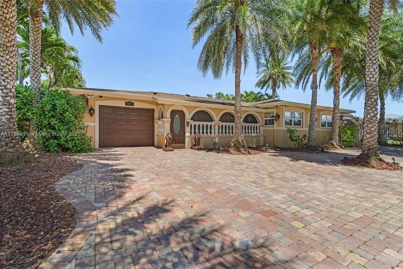 Picture of 1013 SE 44Th, Cape Coral FL 33904