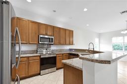 Picture of 4339 W Whitewater Ave, Weston, FL 33332