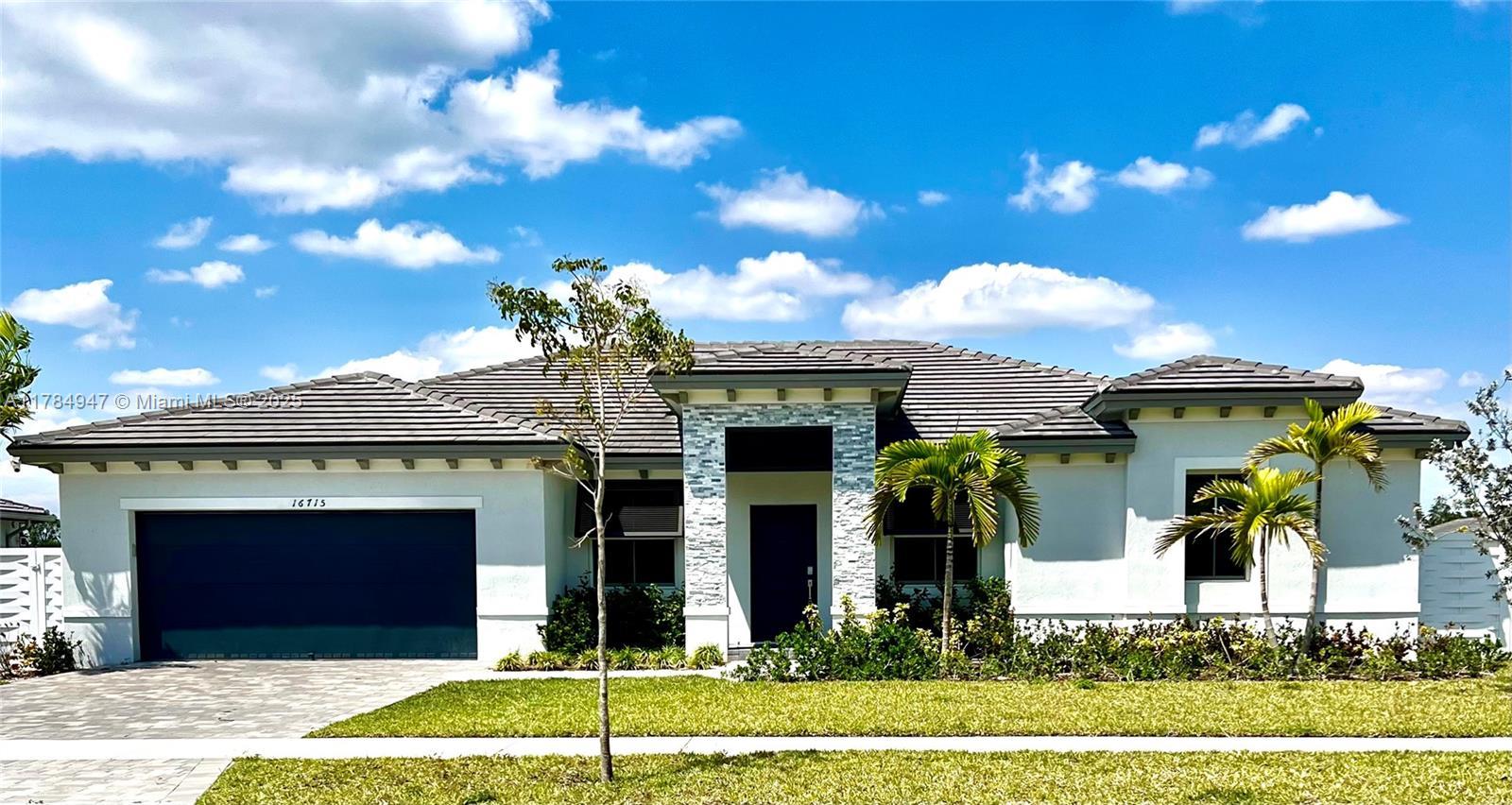 Picture of 16715 SW 292Nd Ter, Homestead, FL 33030
