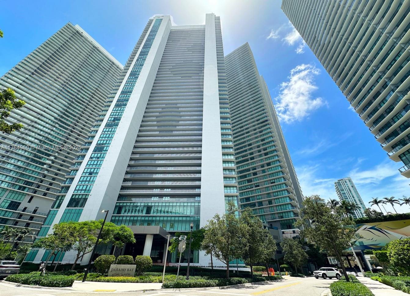 Picture of 650 NE 32Nd St, Miami, FL 33137