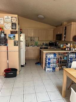 Picture of 2566 W 73Rd Pl, Hialeah, FL 33016