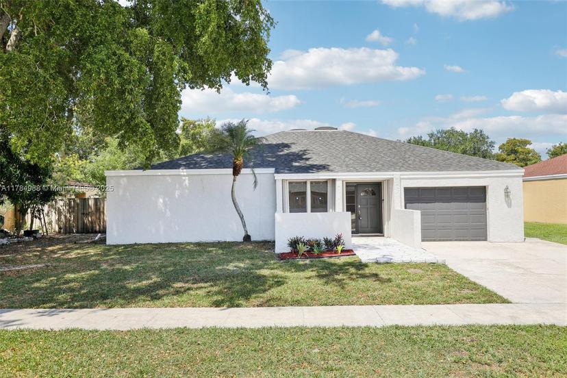 Picture of 4967 SW 94Th Ter, Cooper City FL 33328