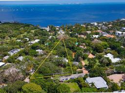Picture of 4151 S Douglas Rd, Miami, FL 33133