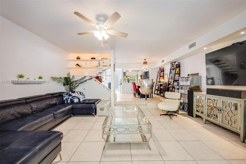 Picture of 5292 SW 69Th Pl, Miami FL 33155