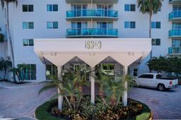 Picture of 19380 Collins Ave # 1002, Sunny Isles Beach, FL 33160