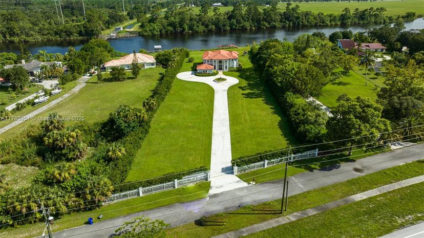 Picture of 6152 SW Banks St, Palm City FL 34990