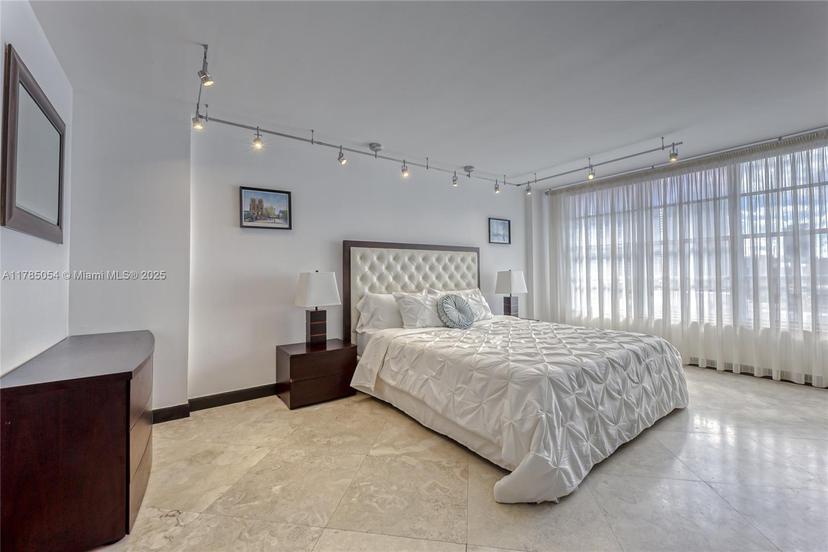 Picture of 3800 S Ocean Drive # 1606, Hollywood FL 33019
