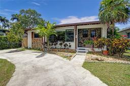 Picture of 1318 Tyler St, Hollywood, FL 33019