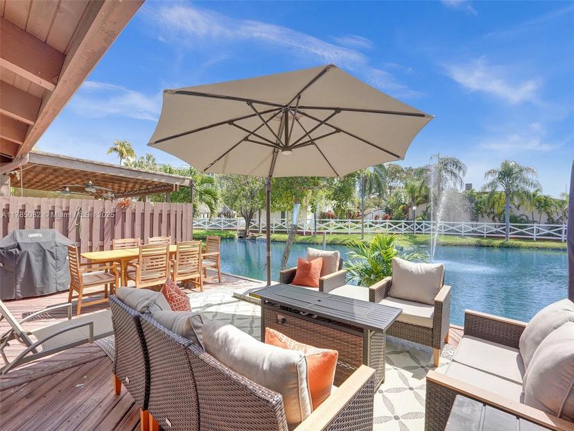 Picture of 2667 S Parkview Dr, Hallandale Beach FL 33009