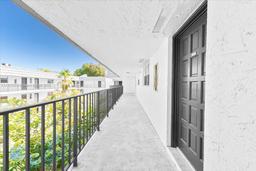 Picture of 3300 Spanish Moss Ter # 411, Lauderhill, FL 33319