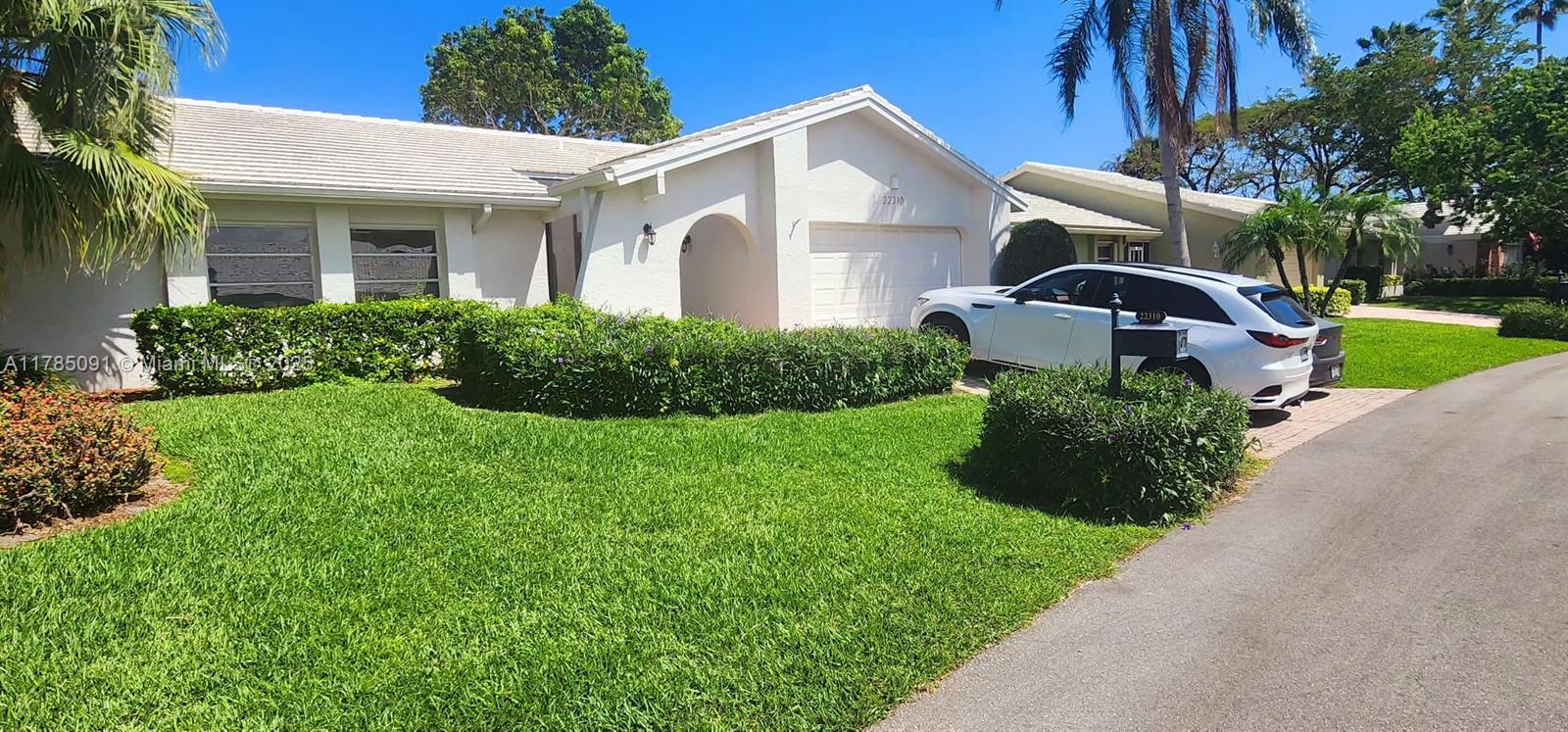 Picture of 22310 Cameo Dr E, Boca Raton, FL 33433