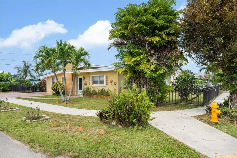 Picture of 4375 SW 83Rd Ave, Miami FL 33155