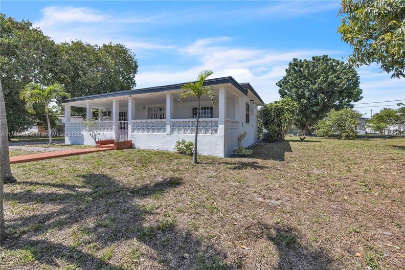 Picture of 745 NW 140Th St, Miami FL 33168