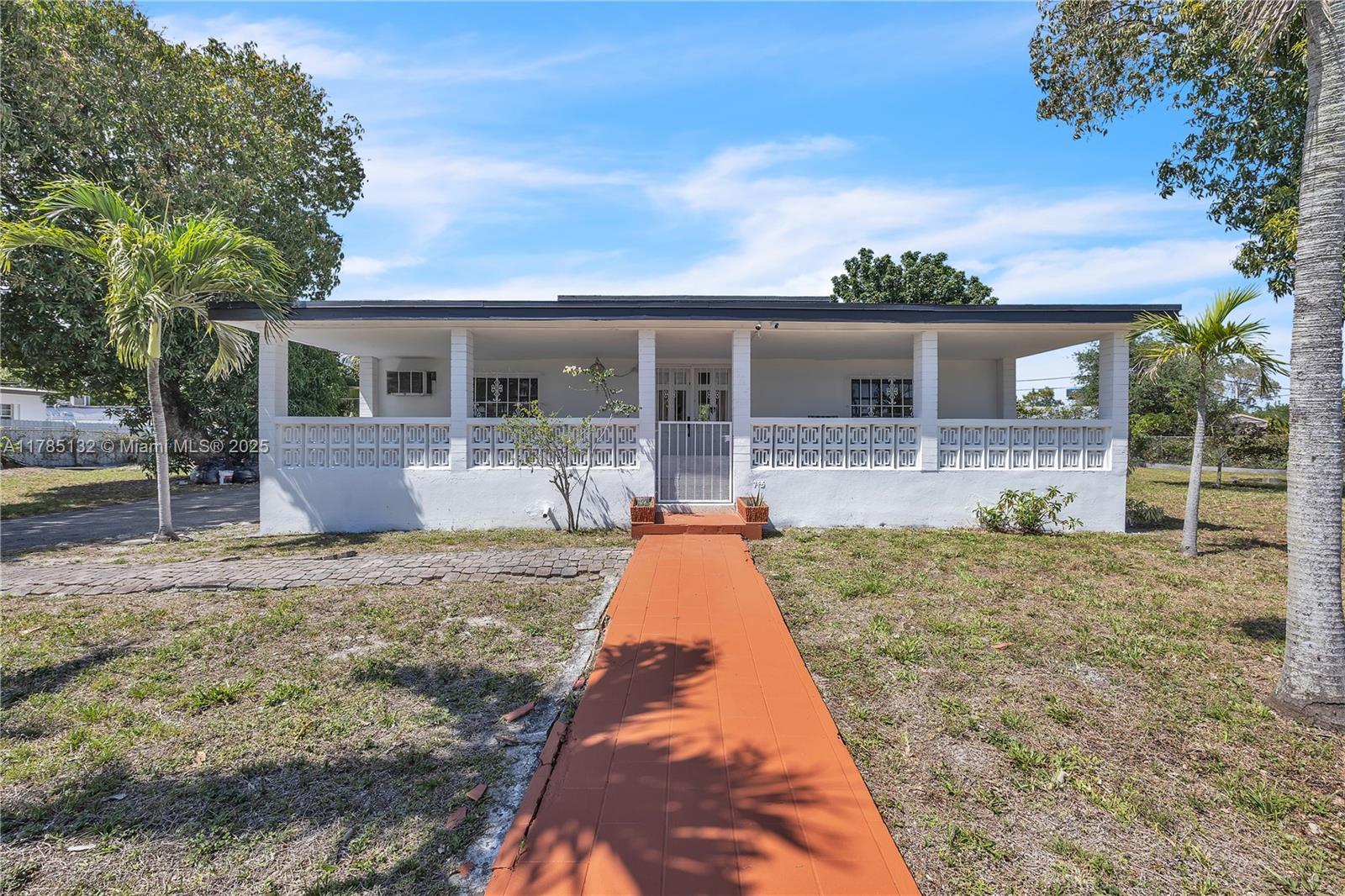 Picture of 745 NW 140Th St, Miami, FL 33168