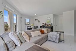 Picture of 10950 NW 82Nd St # 109, Doral, FL 33178