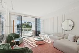 Picture of 2201 Collins Ave # 336, Miami Beach, FL 33139