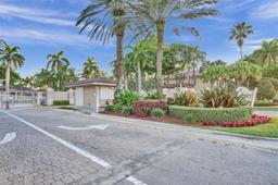 Picture of 2712 SW 84Th Ter # 104, Miramar, FL 33025