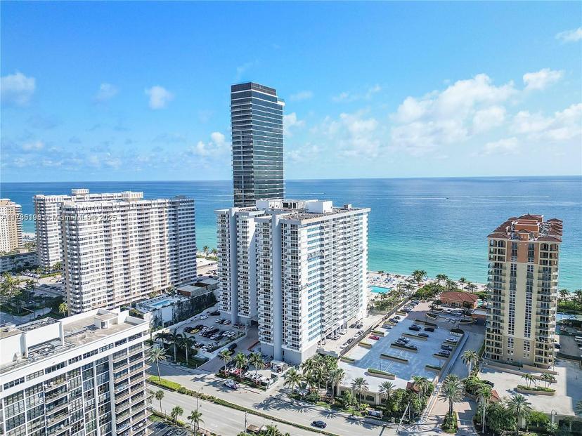 Picture of 2030 S Ocean Dr # 1716, Hallandale Beach FL 33009