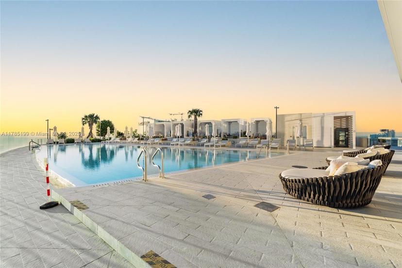 Picture of 300 Biscayne Blvd Way # 4207, Miami FL 33131