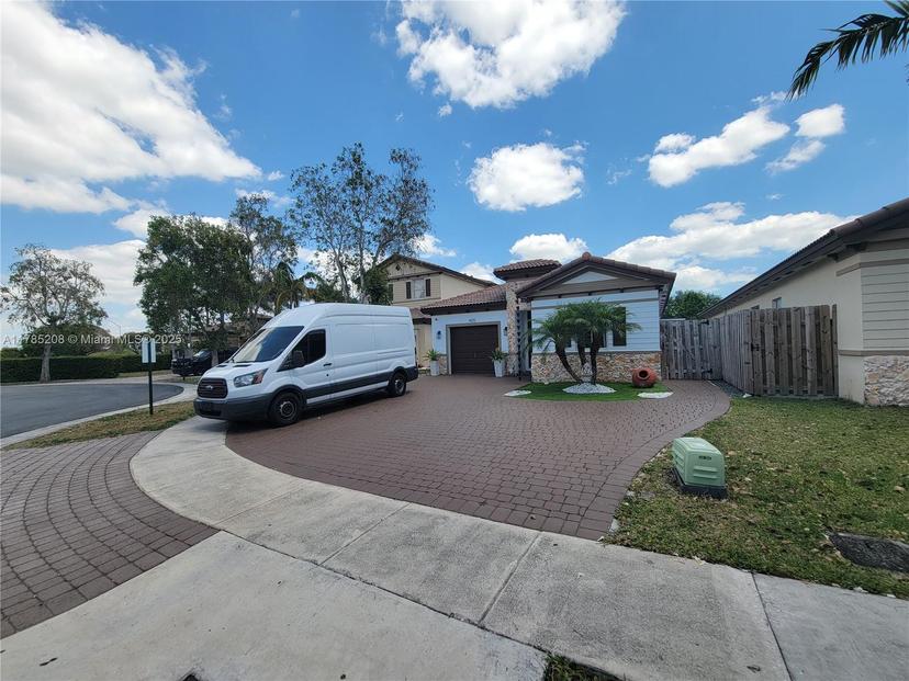 Picture of 405 NE 25Th Ter, Homestead FL 33033