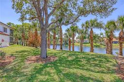 Picture of 6121 SE Landing Way # 13, Stuart, FL 34997
