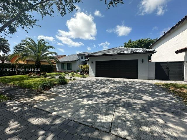 Picture of 19430 NW 87Th Pl, Hialeah, FL 33018