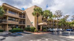 Picture of 7735 NW 79Th Ave # 214, Tamarac, FL 33321