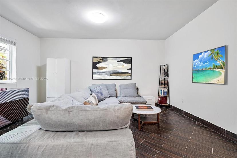 Picture of 359 Meridian Ave # A105, Miami Beach FL 33139