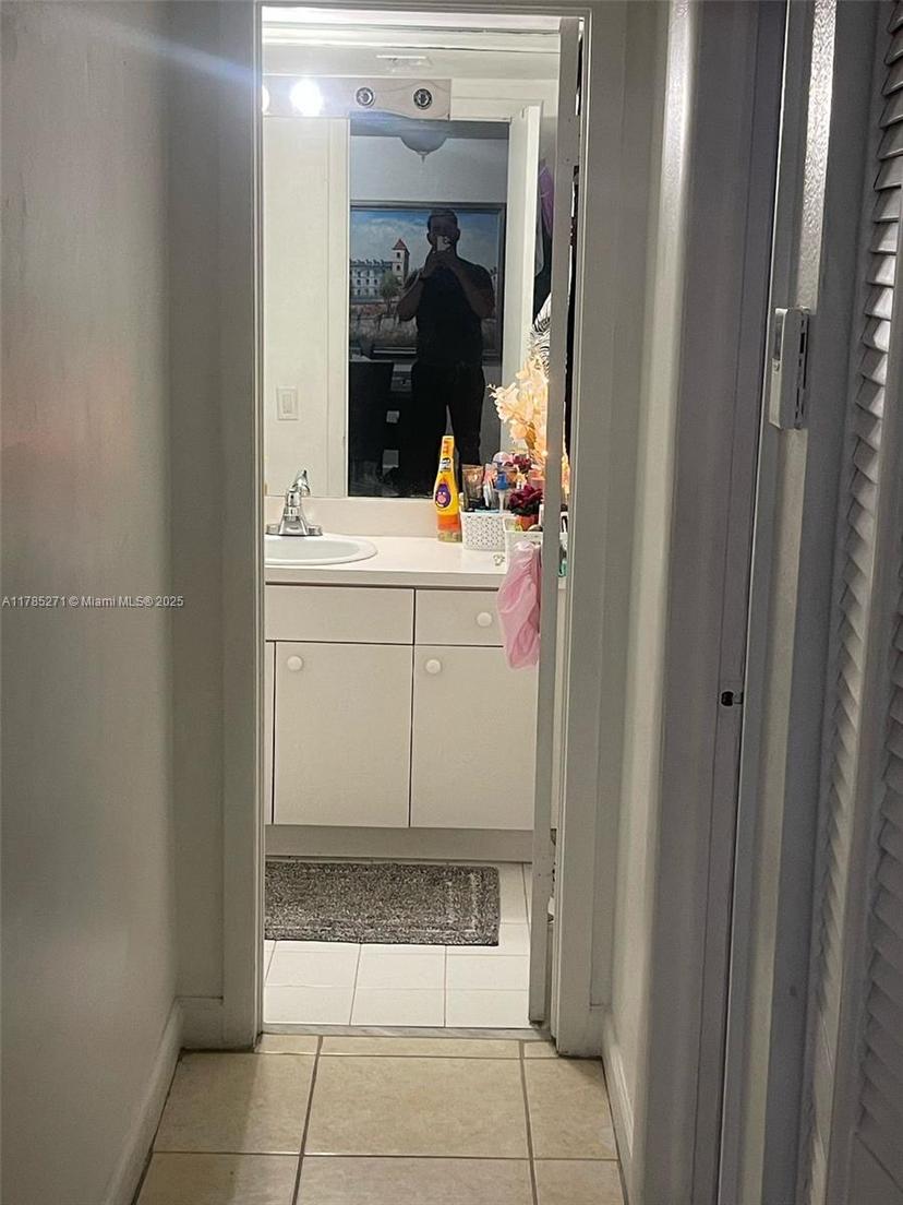 Picture of 6095 W 18Th Ave # S221, Hialeah FL 33012