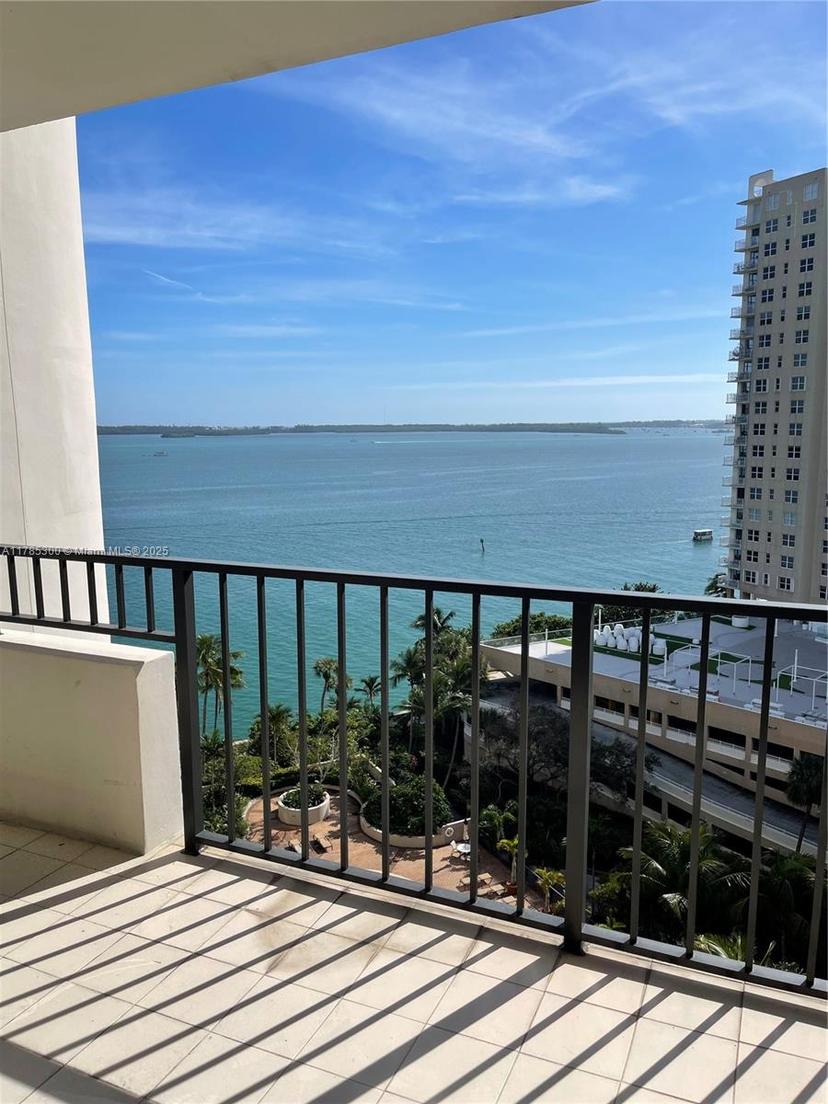 Picture of 520 Brickell Key Dr # A1211, Miami FL 33131