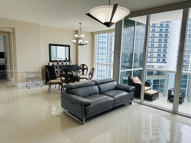 Picture of 18201 Collins Ave # 3407, Sunny Isles Beach FL 33160