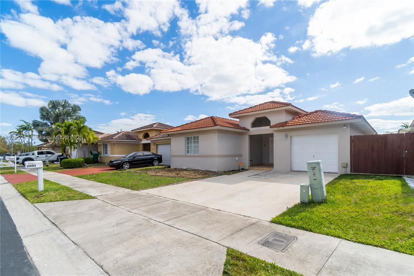 Picture of 21523 SW 89Th Path, Cutler Bay FL 33189