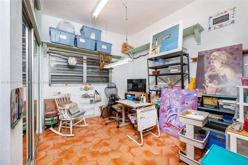 Picture of 7132 SW 65Th Ave, South Miami FL 33143
