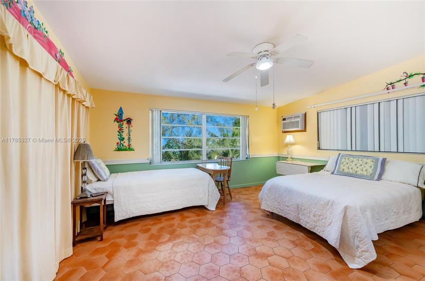 Picture of 7132 SW 65Th Ave, South Miami FL 33143